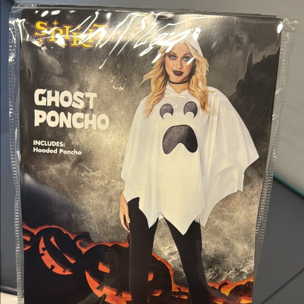 Ghost poncho Halloween costume